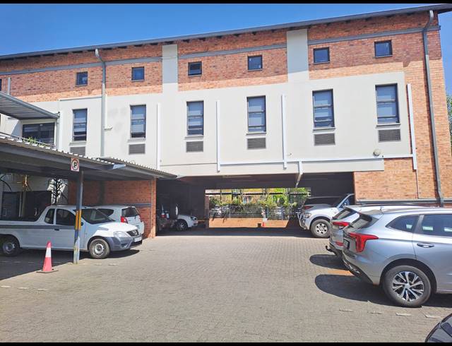 100M² OFFICE FOR SALE IN LOMBARDY ESTATE